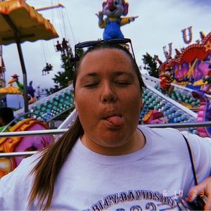 Meet your Posher, Alex